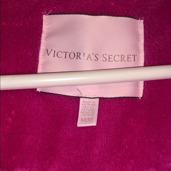 Victoria Secret Robe - Picture 5 of 5